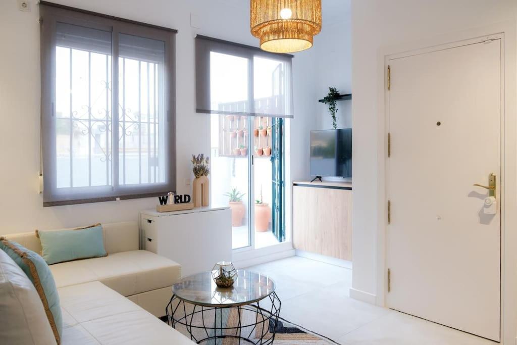 セビリアAtico Exclusivo Con Terraza En Santa Catalinaアパートメント エクステリア 写真