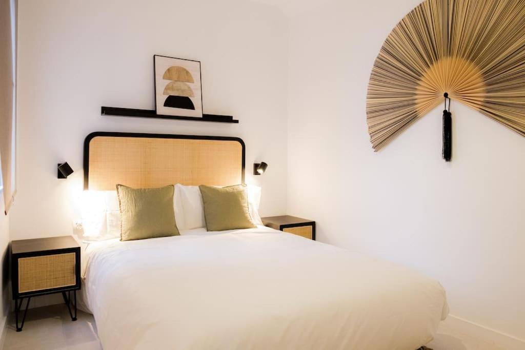 セビリアAtico Exclusivo Con Terraza En Santa Catalinaアパートメント エクステリア 写真