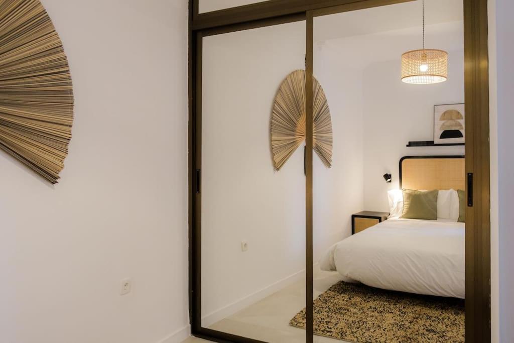 セビリアAtico Exclusivo Con Terraza En Santa Catalinaアパートメント エクステリア 写真