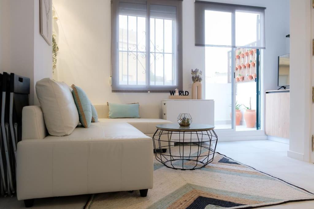 セビリアAtico Exclusivo Con Terraza En Santa Catalinaアパートメント エクステリア 写真